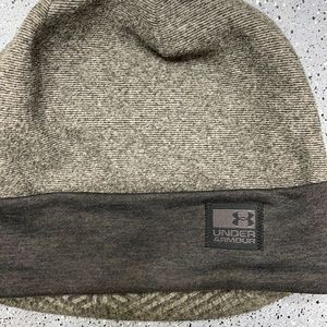 Under armour beanie